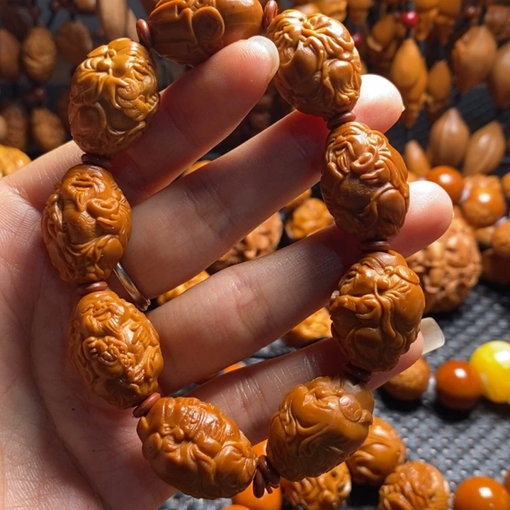 吊坠橄榄核小八方