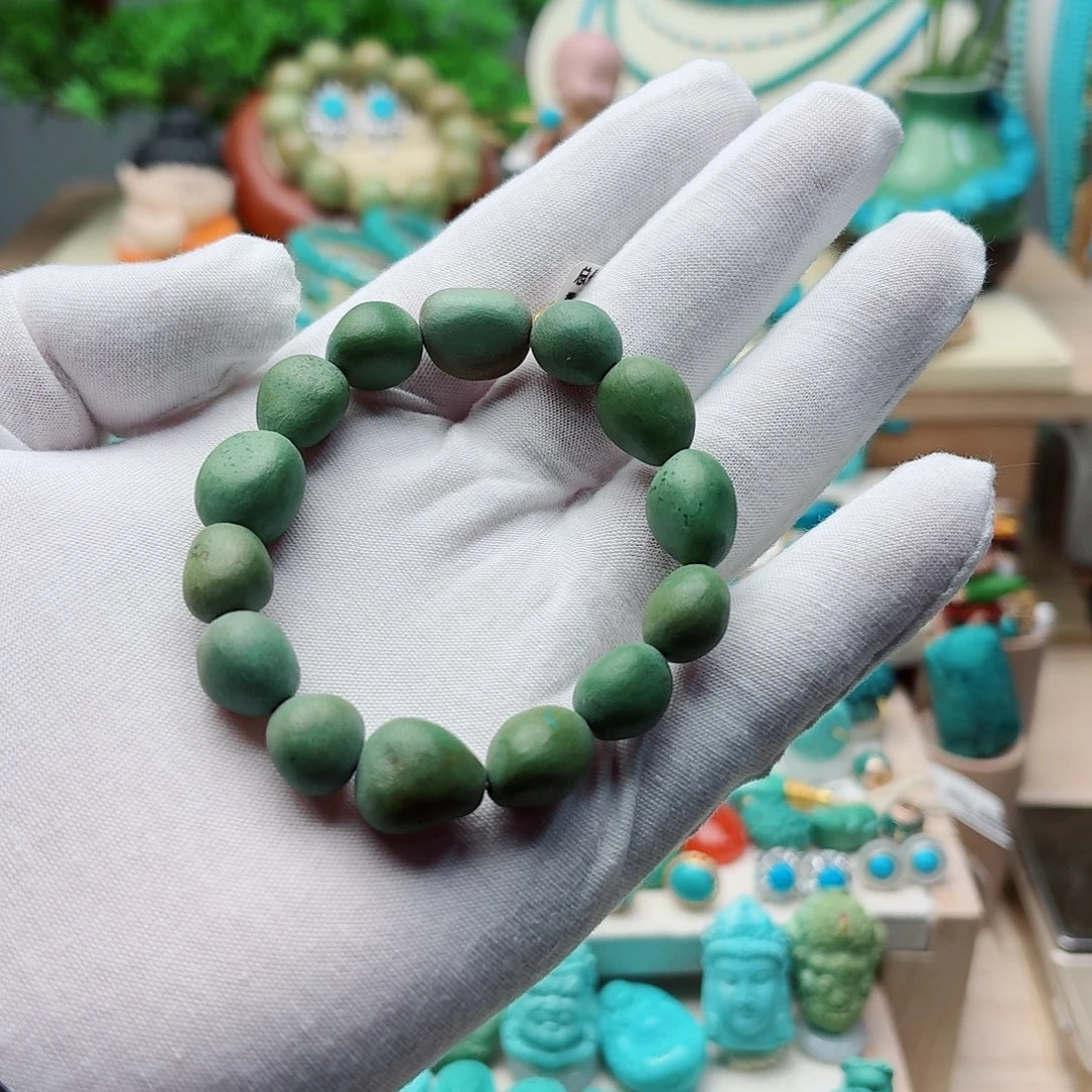 绿松石未镶嵌珠宝奇石