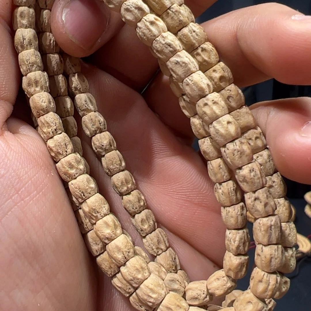 柏香籽/百香籽吊坠B60