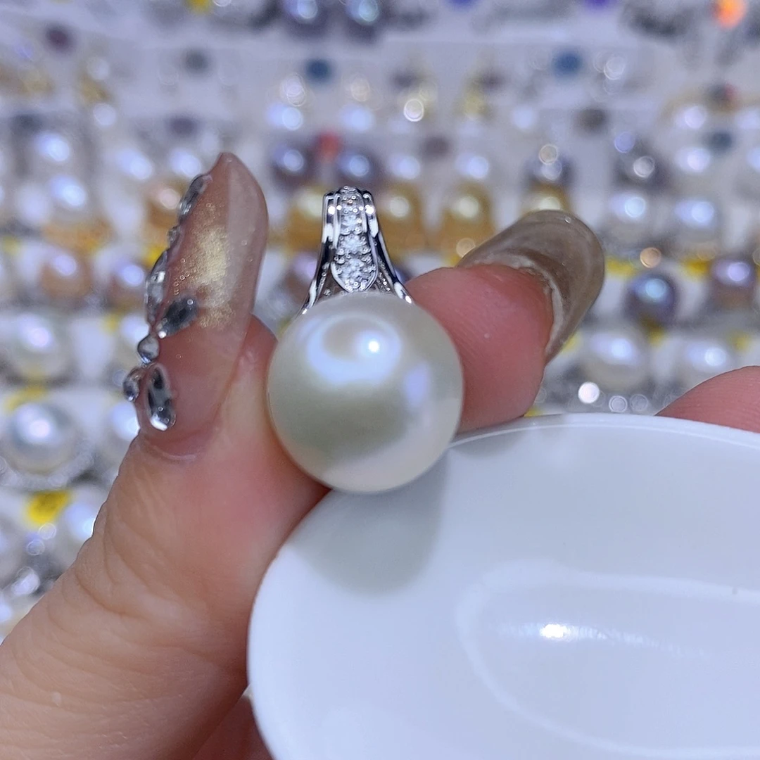 颈饰合金淡水珍珠