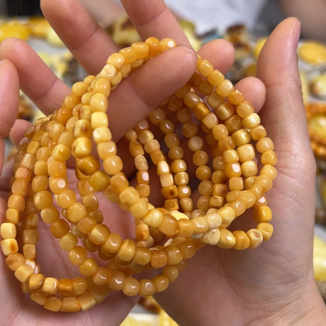 蜜蜡裸石未镶嵌多样性发一条