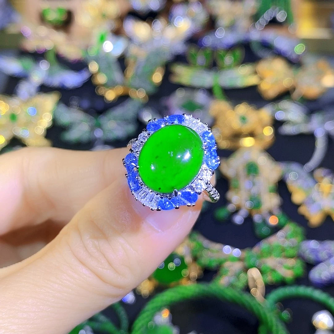 颈饰银S925镶嵌翡翠