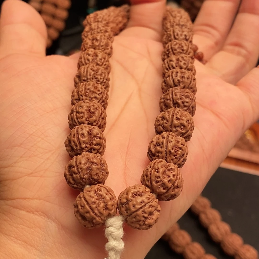 金刚菩提把件林****）凹底手持