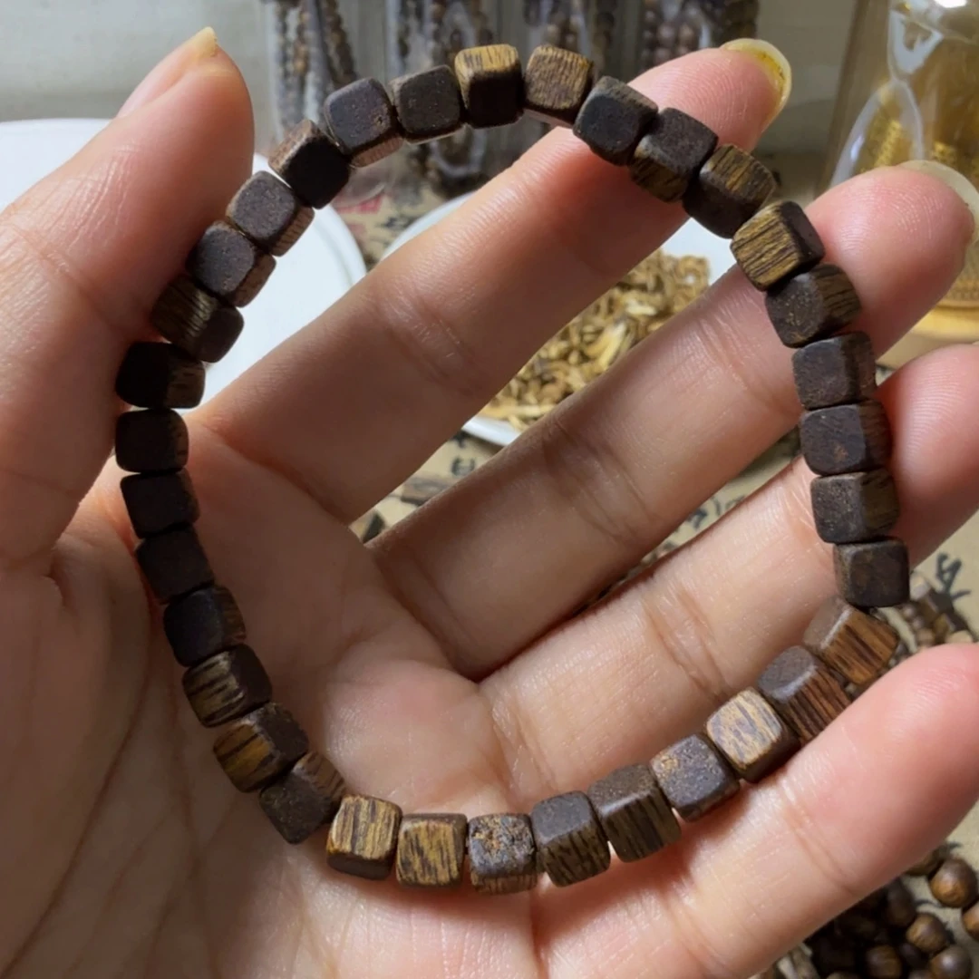 沉香沉香碎屑奇楠沉香卡5方糖珠