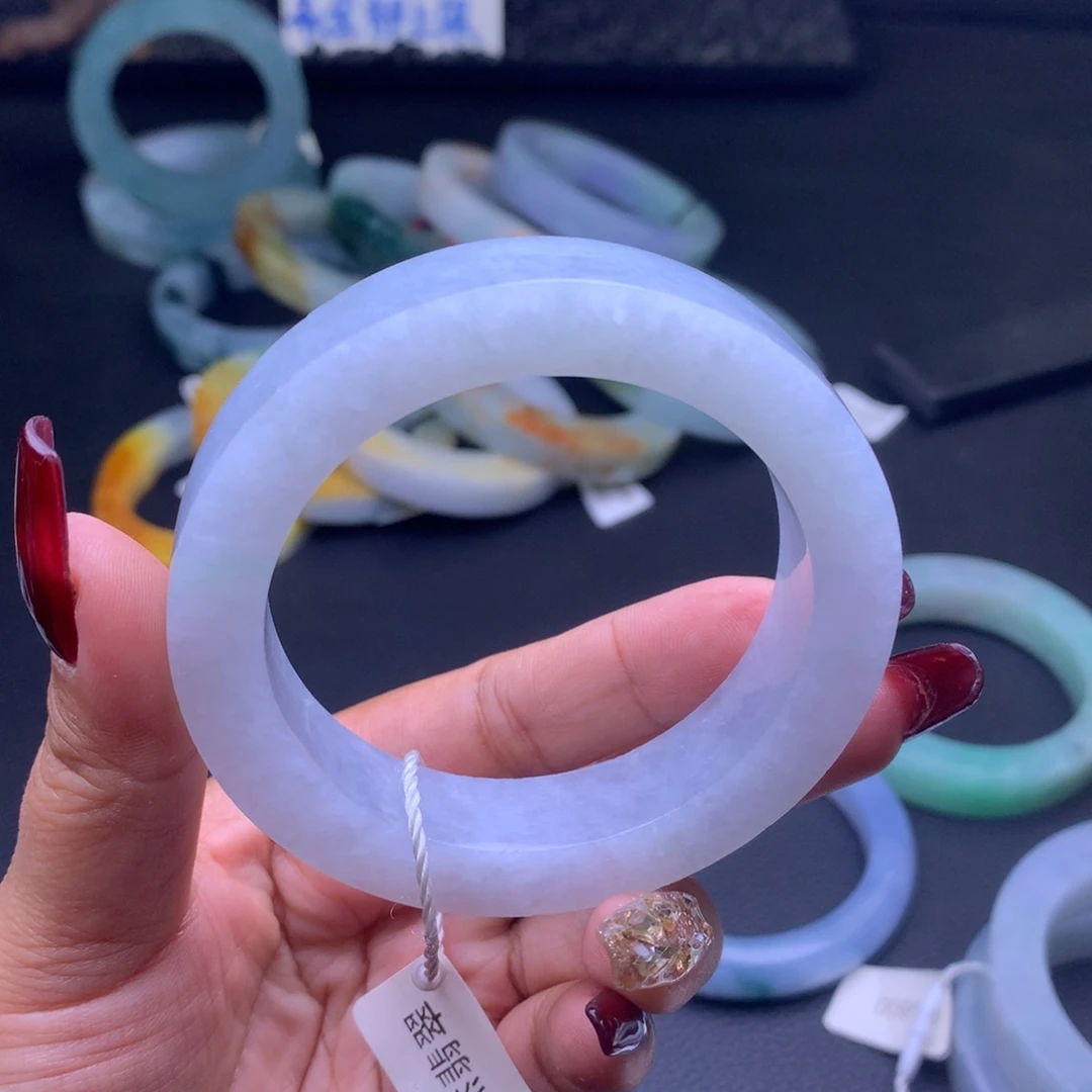 定制翡翠正未镶嵌回*