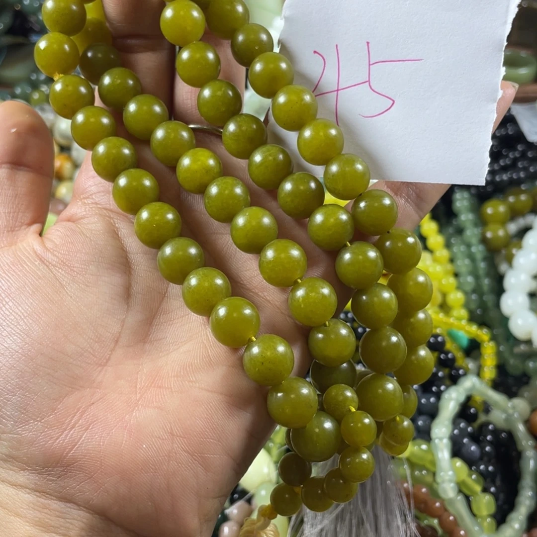 小***颖未镶嵌蛇纹石玉手串