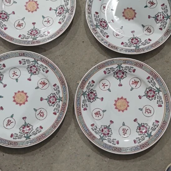 韭***子当代景德镇陶瓷工艺品