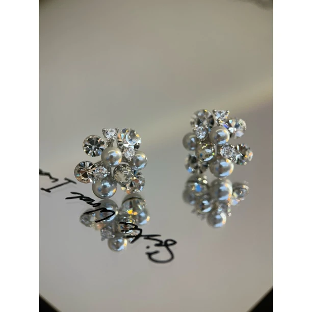 铜合金仿珍珠耳饰 镀白金 银针 清冷银灰 爆米花 氛围感耳钉E4723