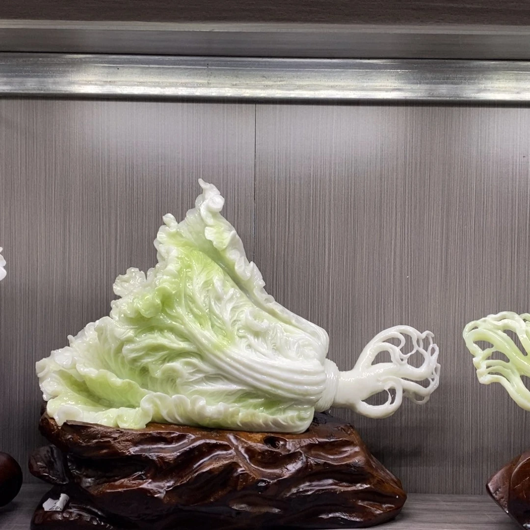 蛇纹石玉未镶嵌珠宝奇石