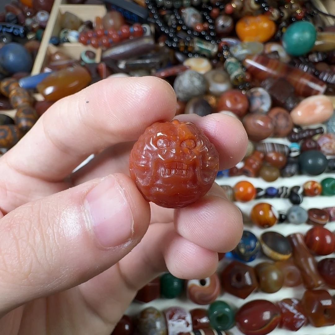 玛瑙/玉髓未镶嵌纯天然玛瑙珠子