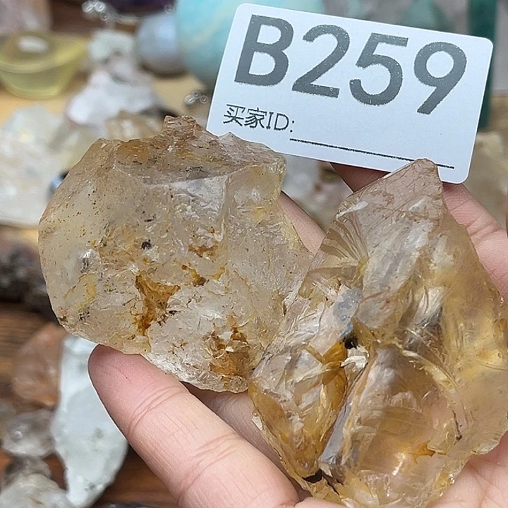 乐***乐水晶未镶嵌珠宝半成品默认微瑕