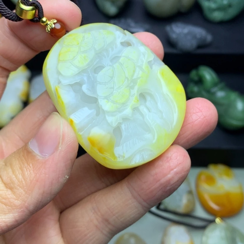 【闪购商品】颈饰未镶嵌和田玉