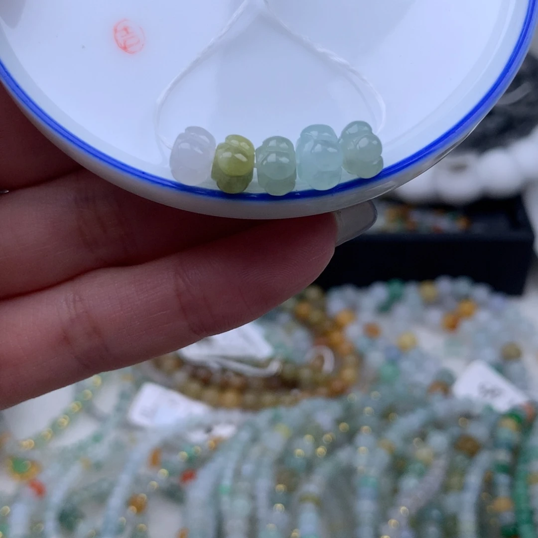 翡翠散珠莲花珠一手