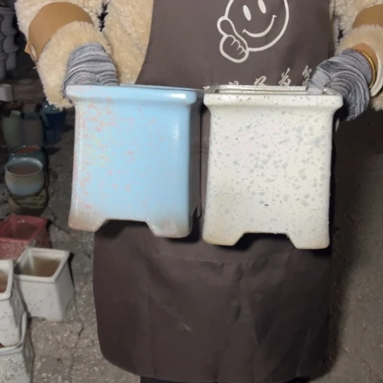 红陶口16高19瑕疵