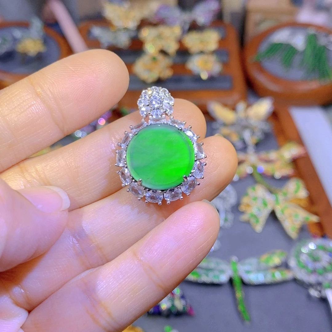 银S925镶嵌挂件翡翠