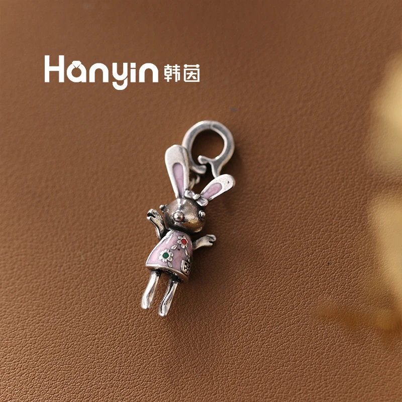 铜合金珐琅吊坠 轻奢气质复古小花兔万能扣吊坠