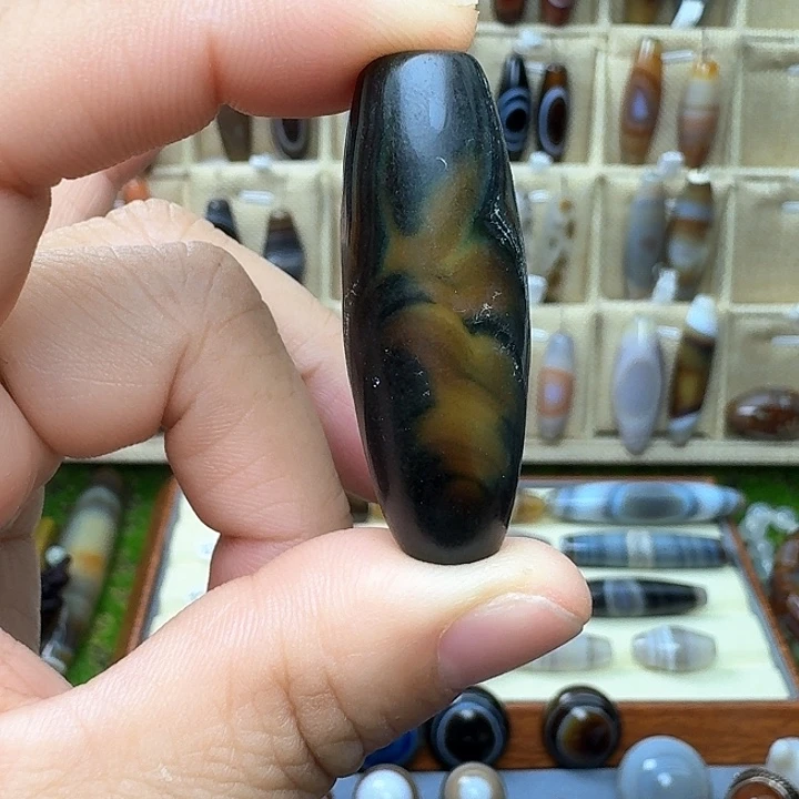 玛瑙/玉髓颈饰未镶嵌R**n