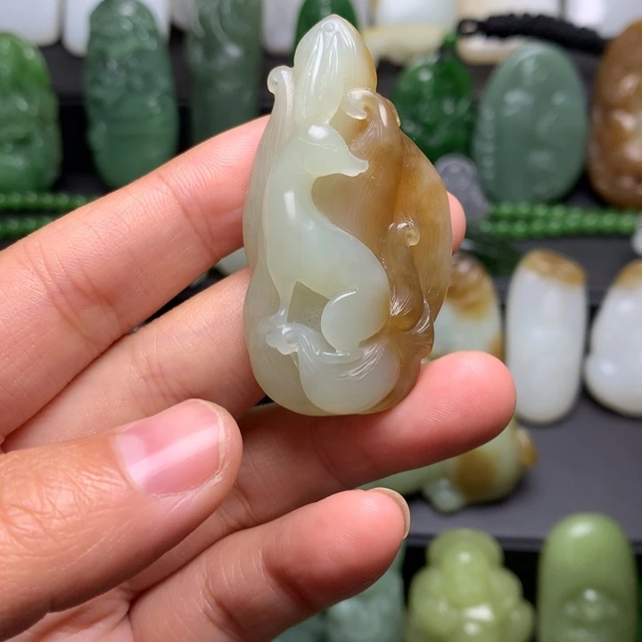 和田玉未镶嵌挂件