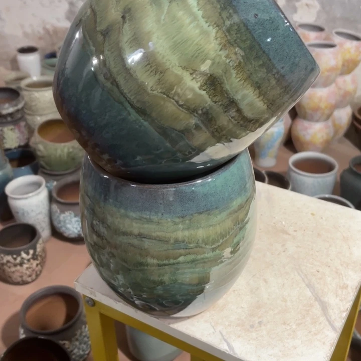 紫砂花盆口径16高度20两只正品