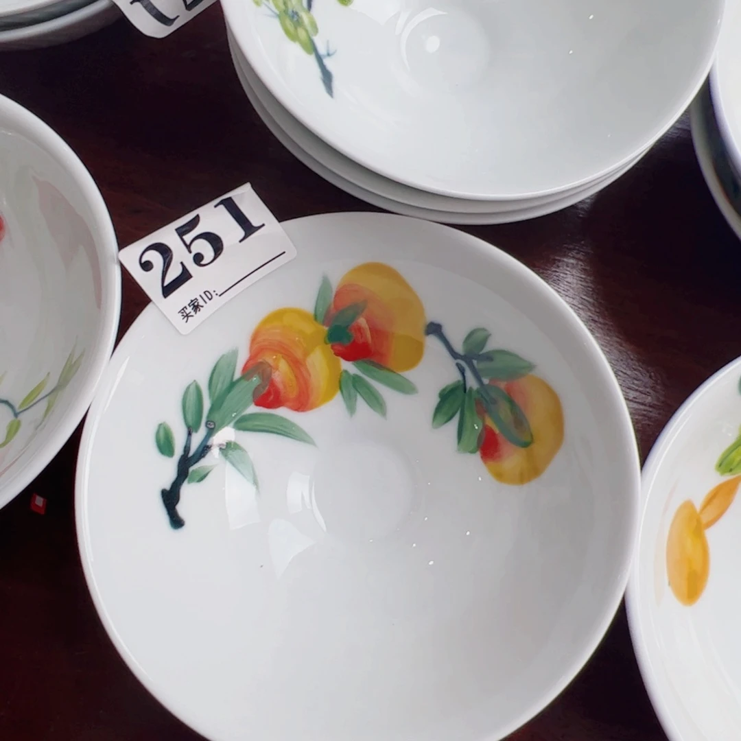 景德镇陶瓷手工手绘制作