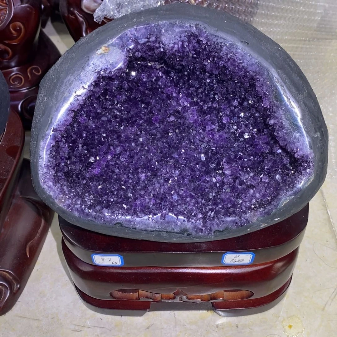 未镶嵌紫晶大型摆件（非配饰）小潘