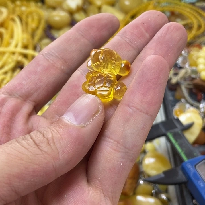 裸石蜜蜡未镶嵌多样性发货其一
