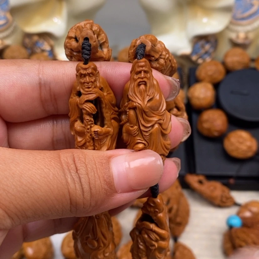 【闪购商品】橄榄核吊坠橄榄手工雕刻工艺