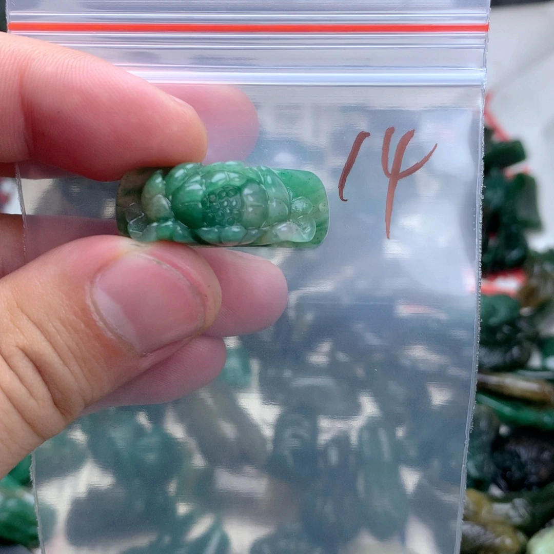 未镶嵌独山玉珠宝半成品