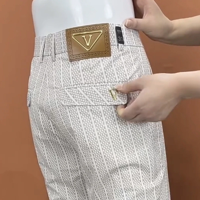 轻奢欧货商务休闲裤男夏季薄款牛奶丝印花西裤高档直筒条纹小西裤