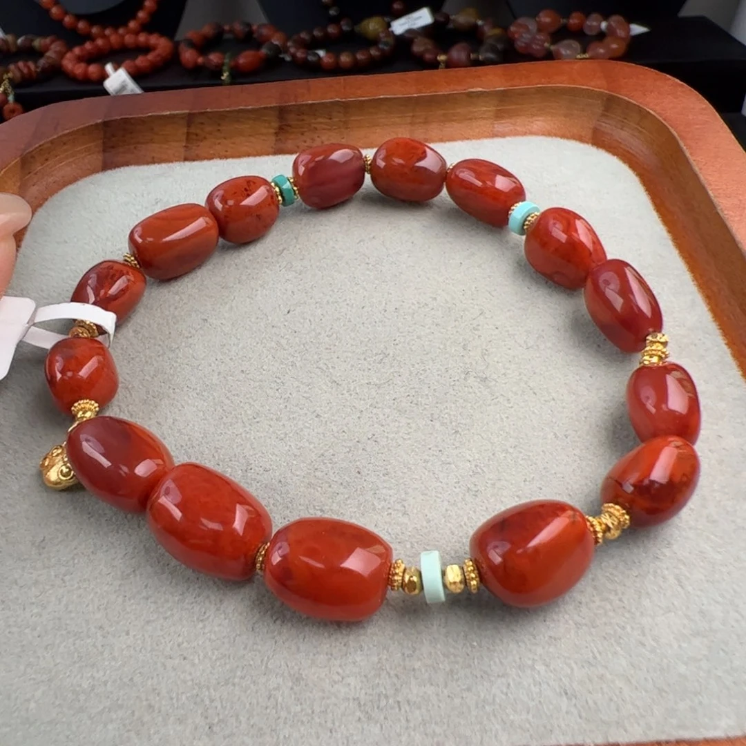 南红玛瑙未镶嵌（满肉随型8-9mm