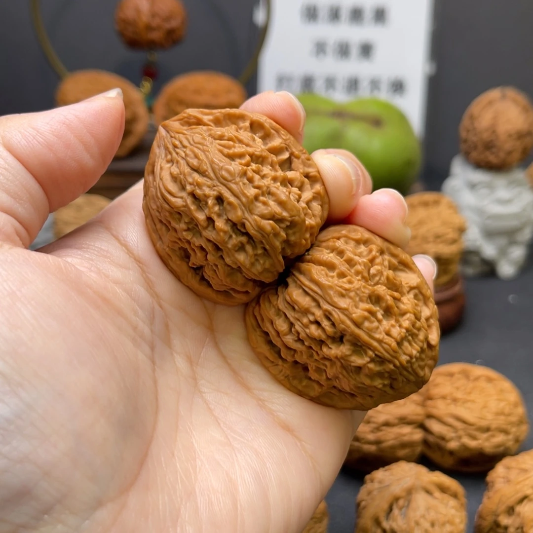 哇***r把件文玩核桃涿鹿特价