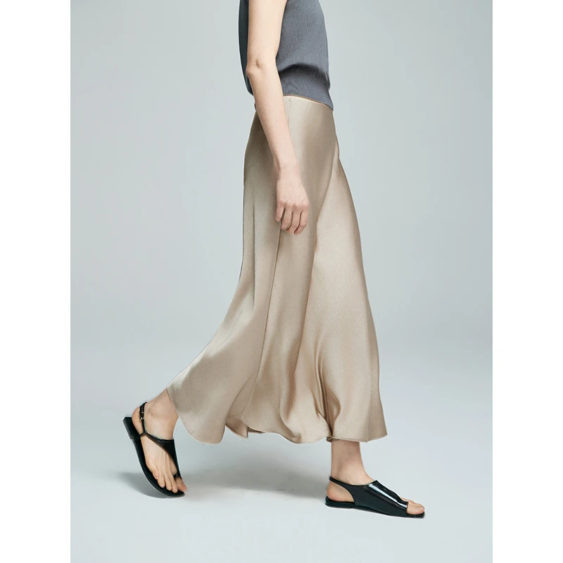 初棉【上新】缎光雅韵仿醋版法式半身裙缎面裙鱼尾裙363617001