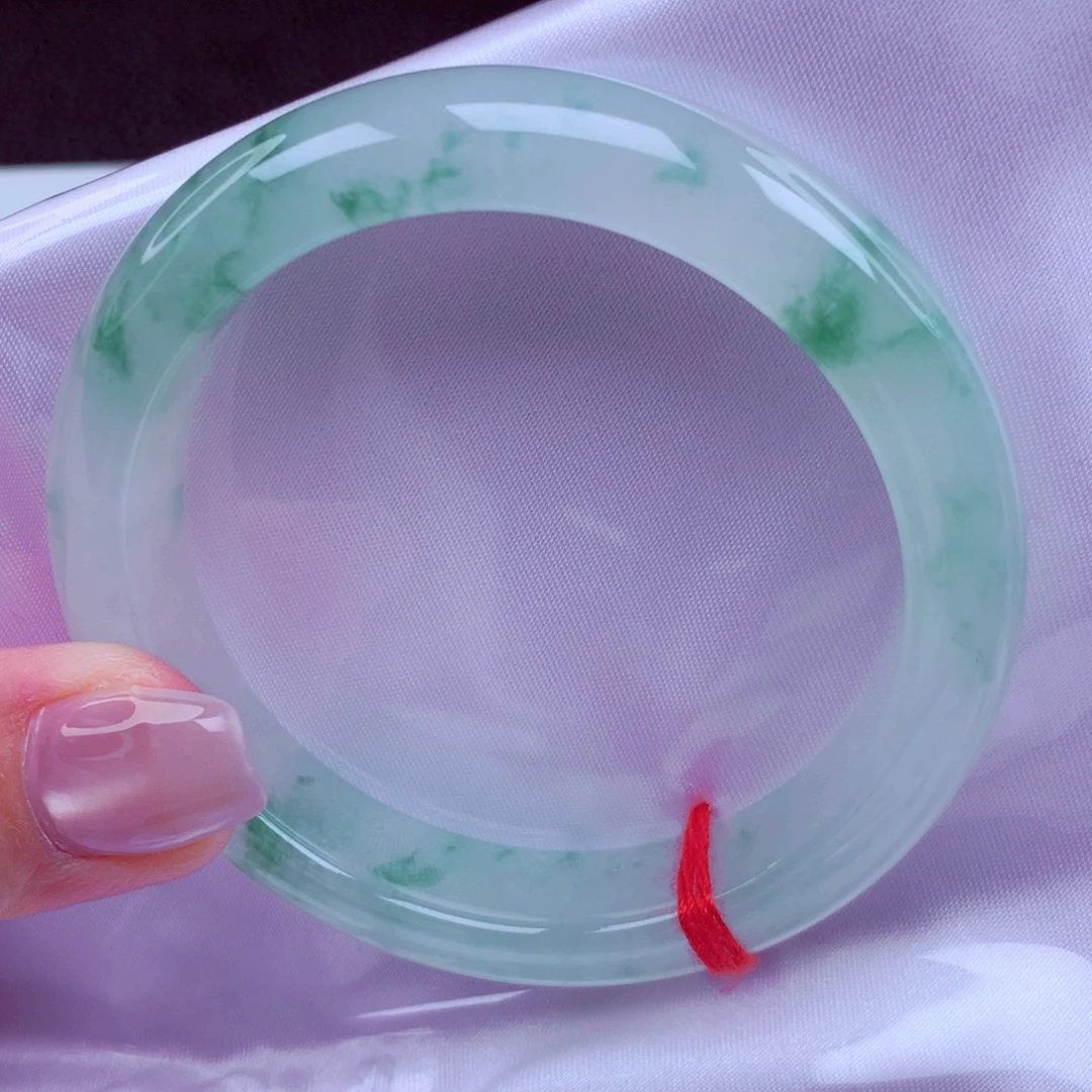 翡翠未镶嵌手镯手镯