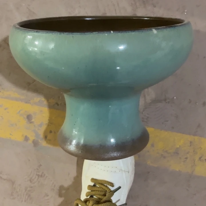 紫砂花盆口径29高度23一只小瑕疵