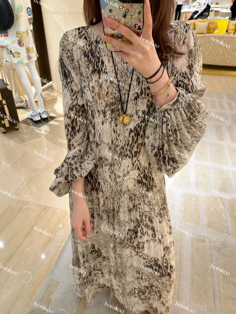 【BORAKOO】青石色碎花压褶长袖连衣裙