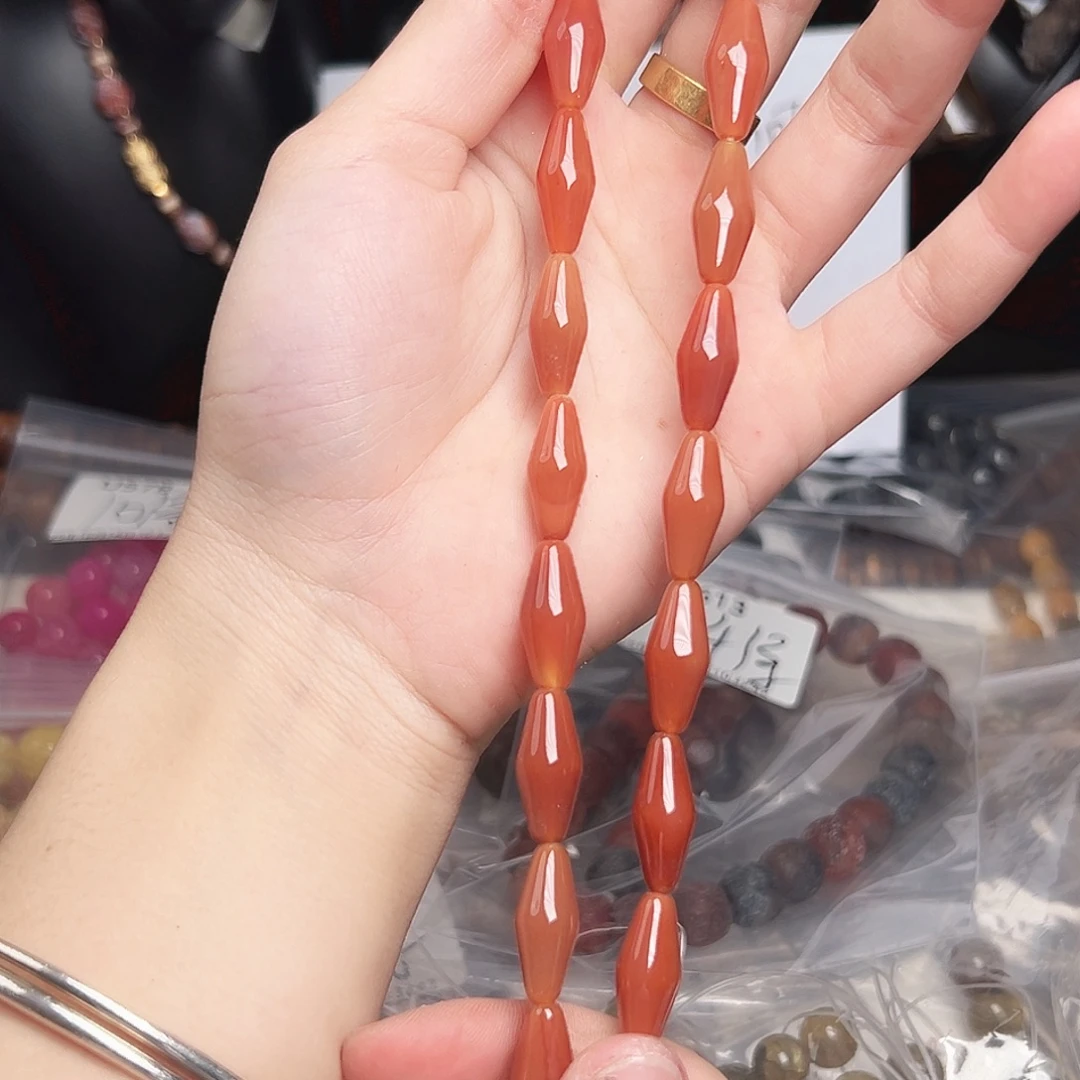玛瑙/玉髓合金珠宝半成品u631 9m 钻切红玛瑙一条