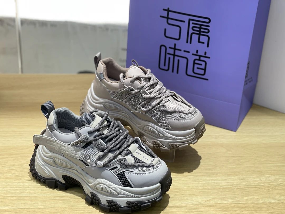 老爹鞋ins超火厚底小个子重工水钻运动休闲女鞋 200107