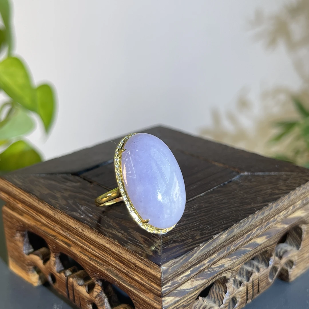 JTA19-135 天然缅甸翡翠A货 18K含钻镶嵌蛋面戒指