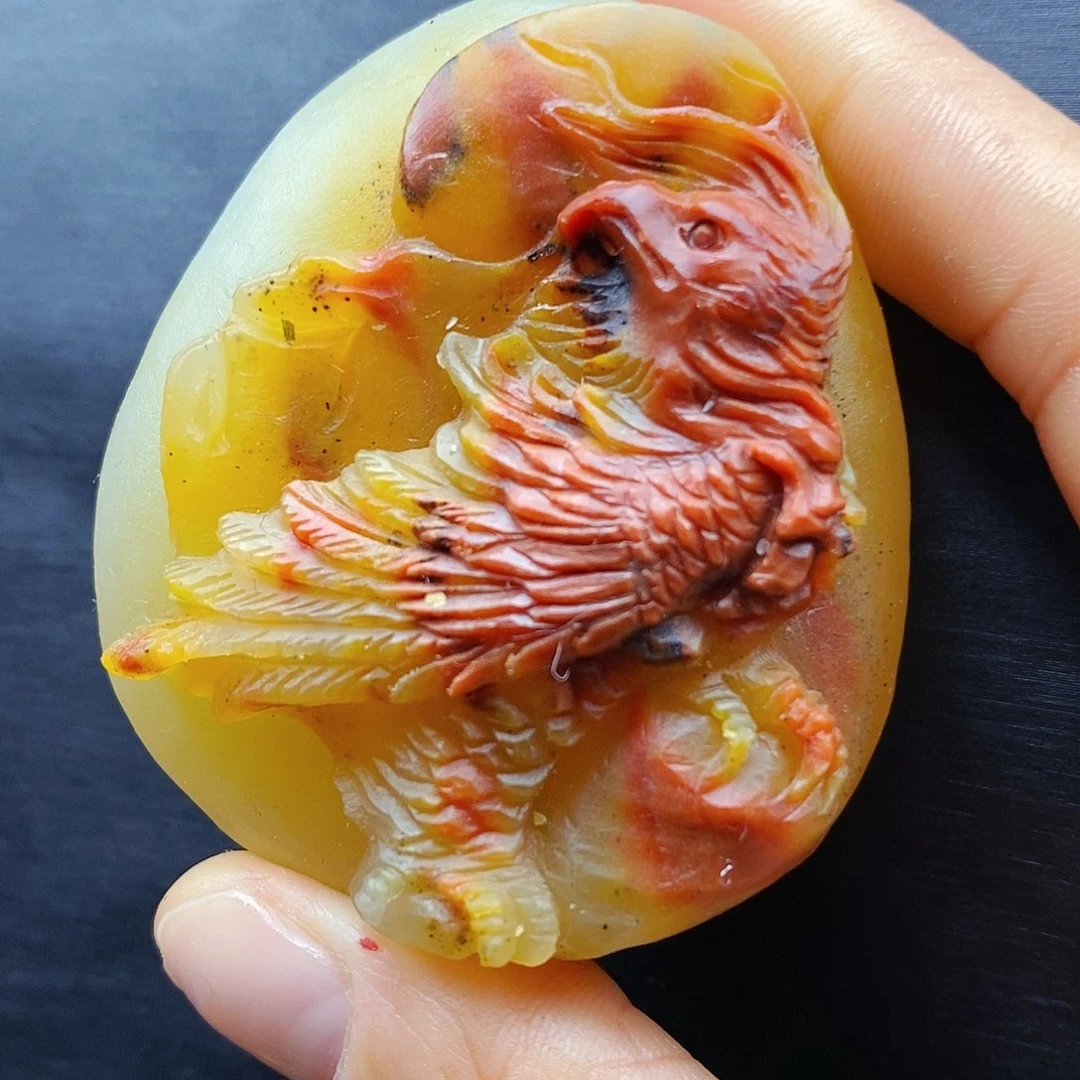 石英质玉（黄龙玉）颈饰未镶嵌
