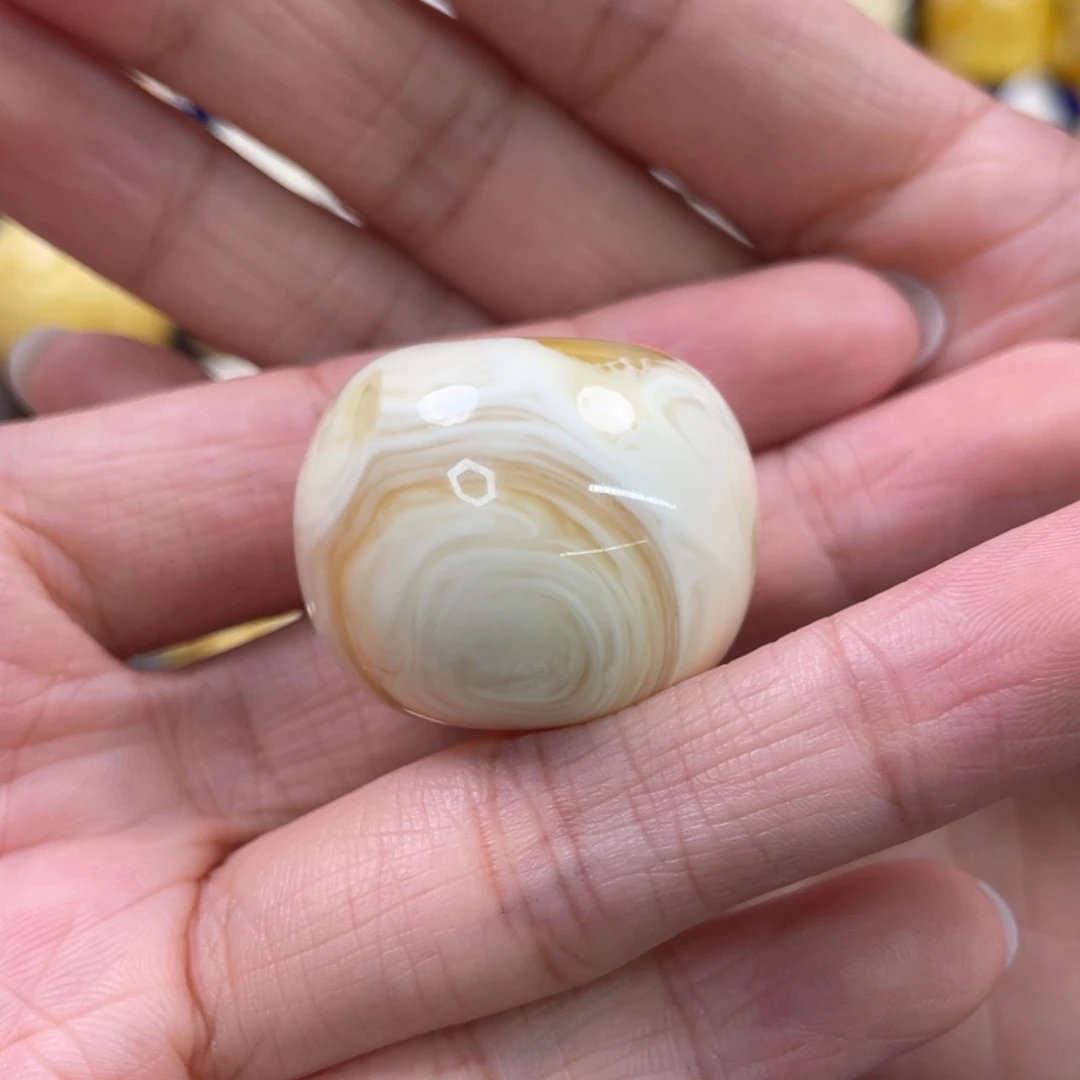 未镶嵌蜜蜡裸石琥珀蜜蜡扣子