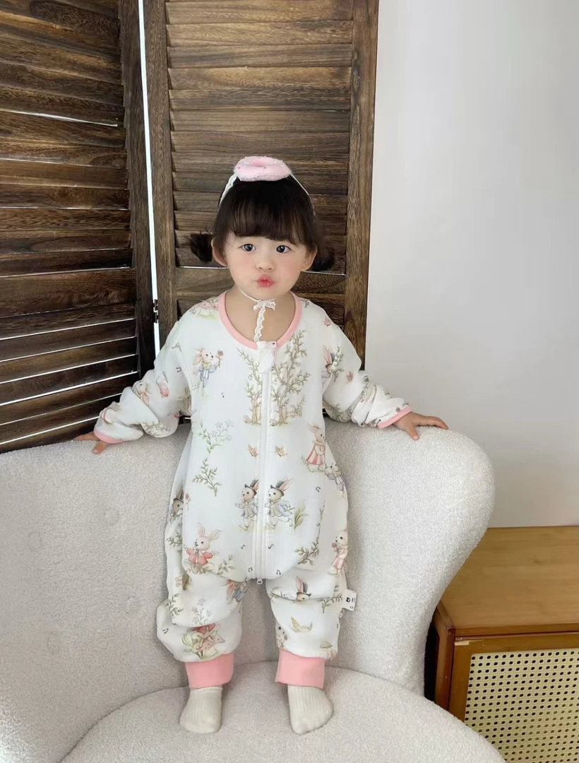 新品婴儿睡袋儿童春秋夏天款纱布宝宝防踢被神器四季通用分腿睡袋