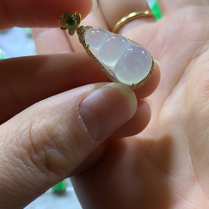 吊坠(不含链)18K金镶嵌翡翠