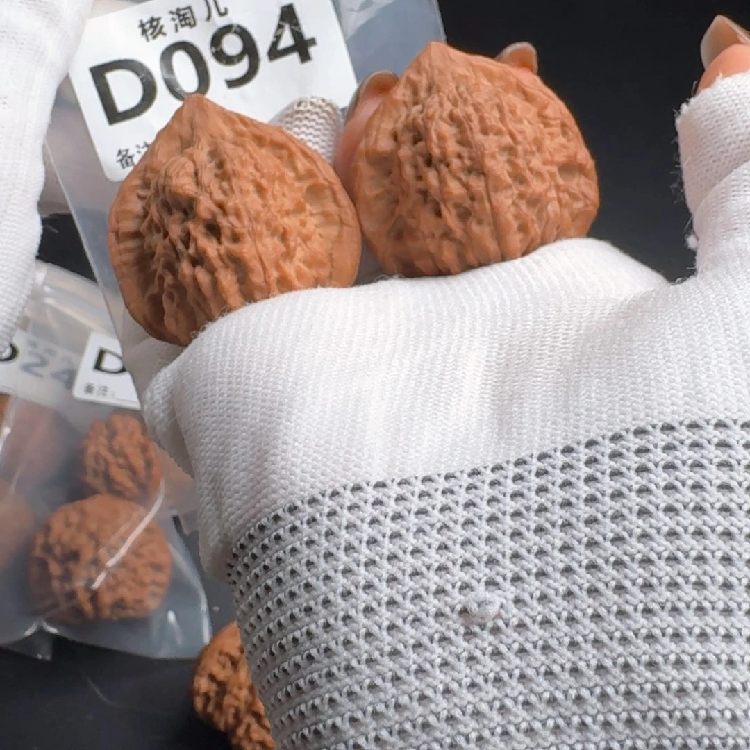 把件文玩核桃40朱雀D094