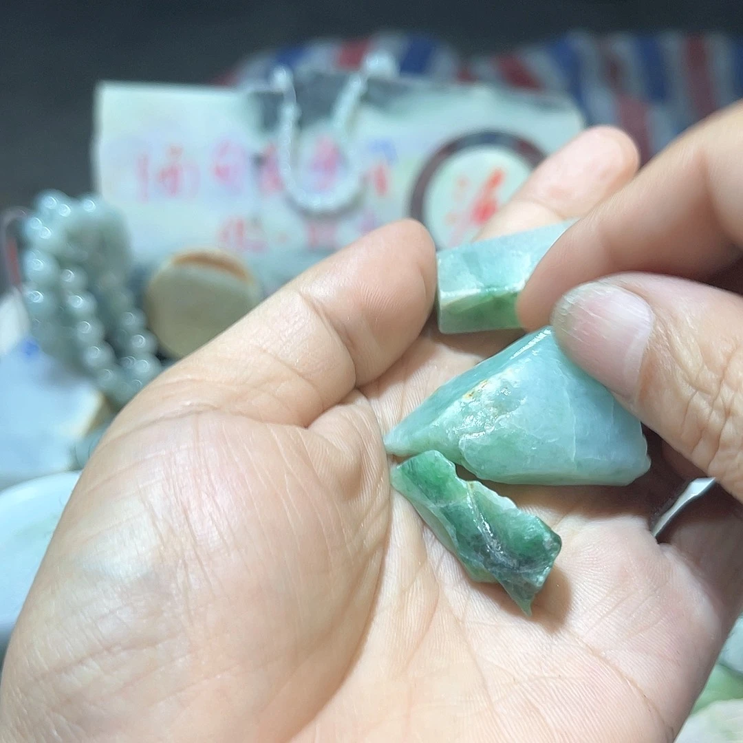 颈饰未镶嵌翡翠翡翠天然翡翠天然翡翠