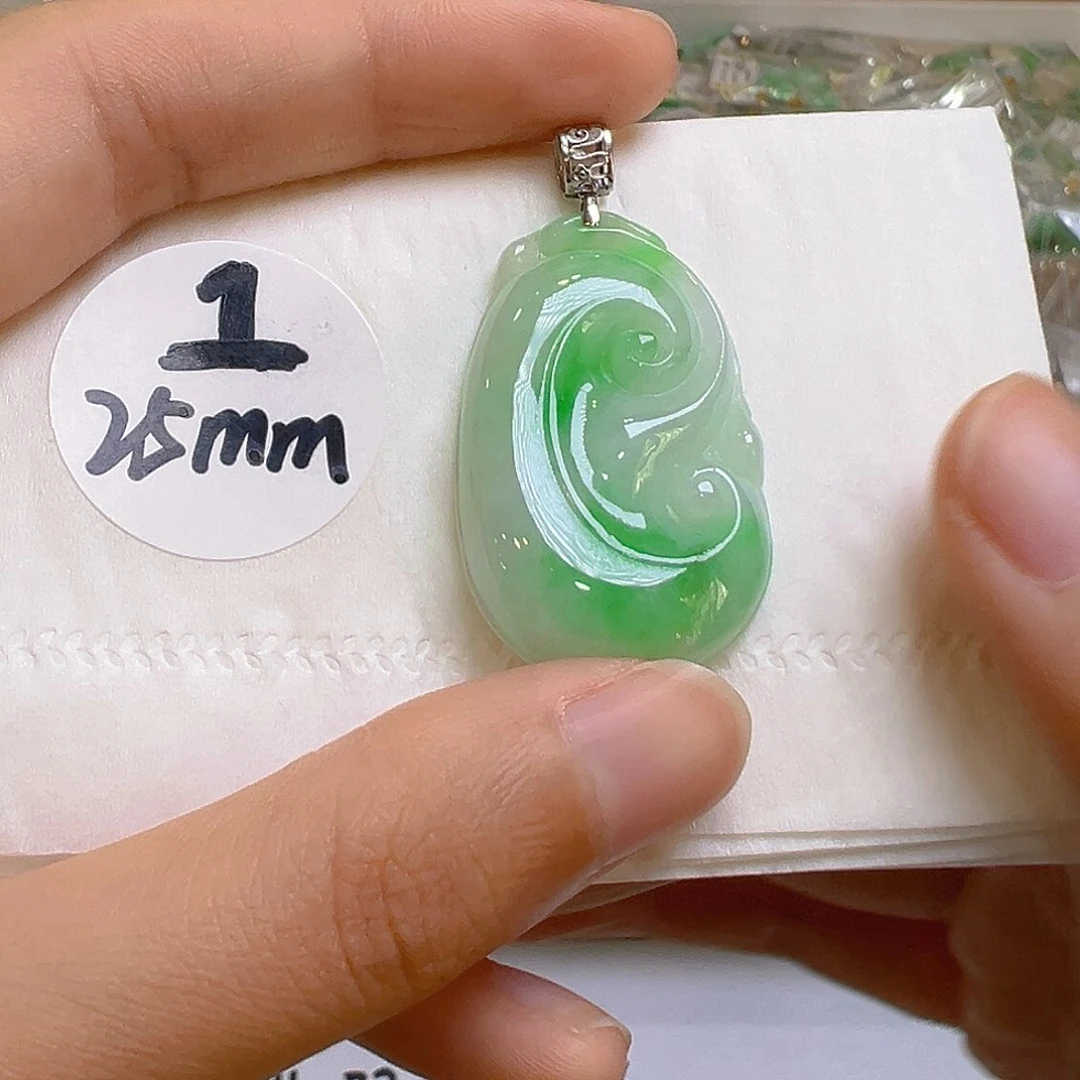 翡翠18K金镶嵌吊坠(不含链)翡翠