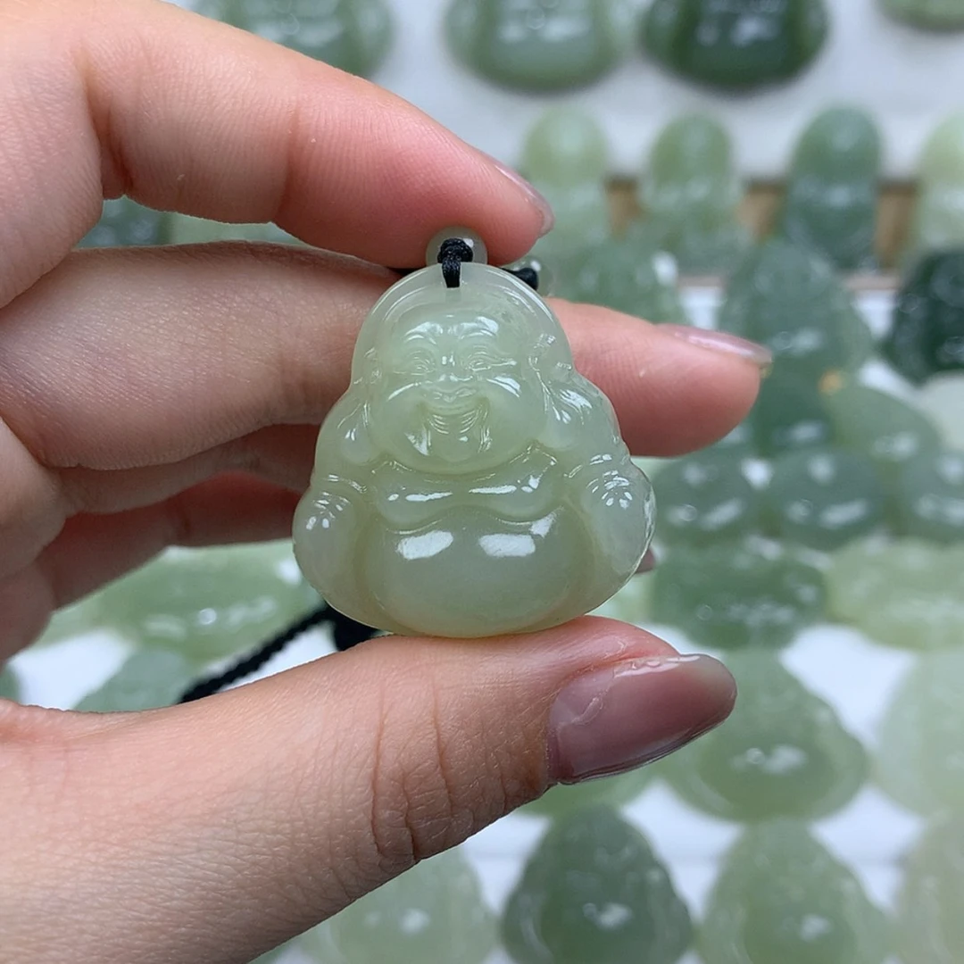 【闪购商品】颈饰未镶嵌和田玉