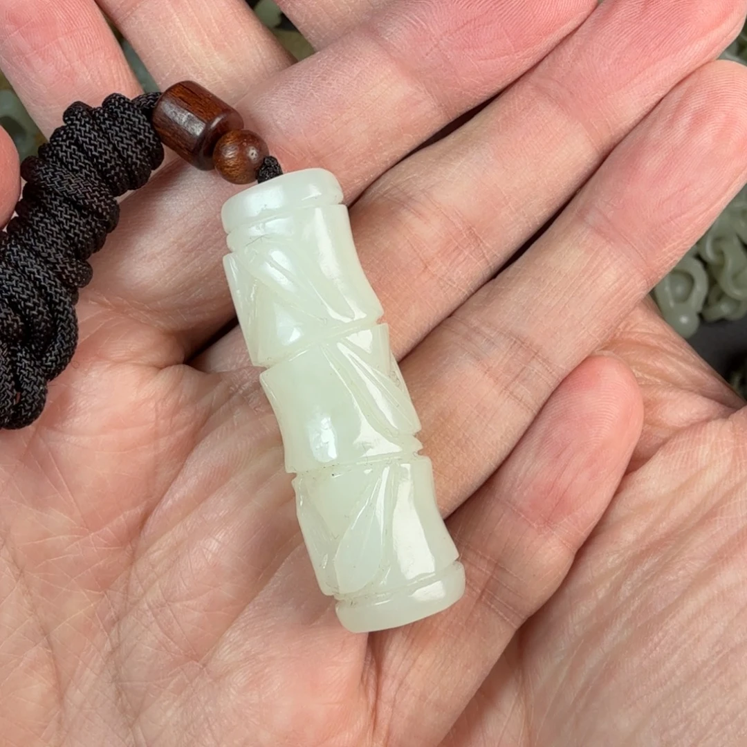 和田玉未镶嵌吊坠(不含链)