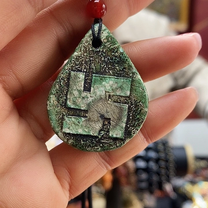 玛瑙/玉髓合金颈饰