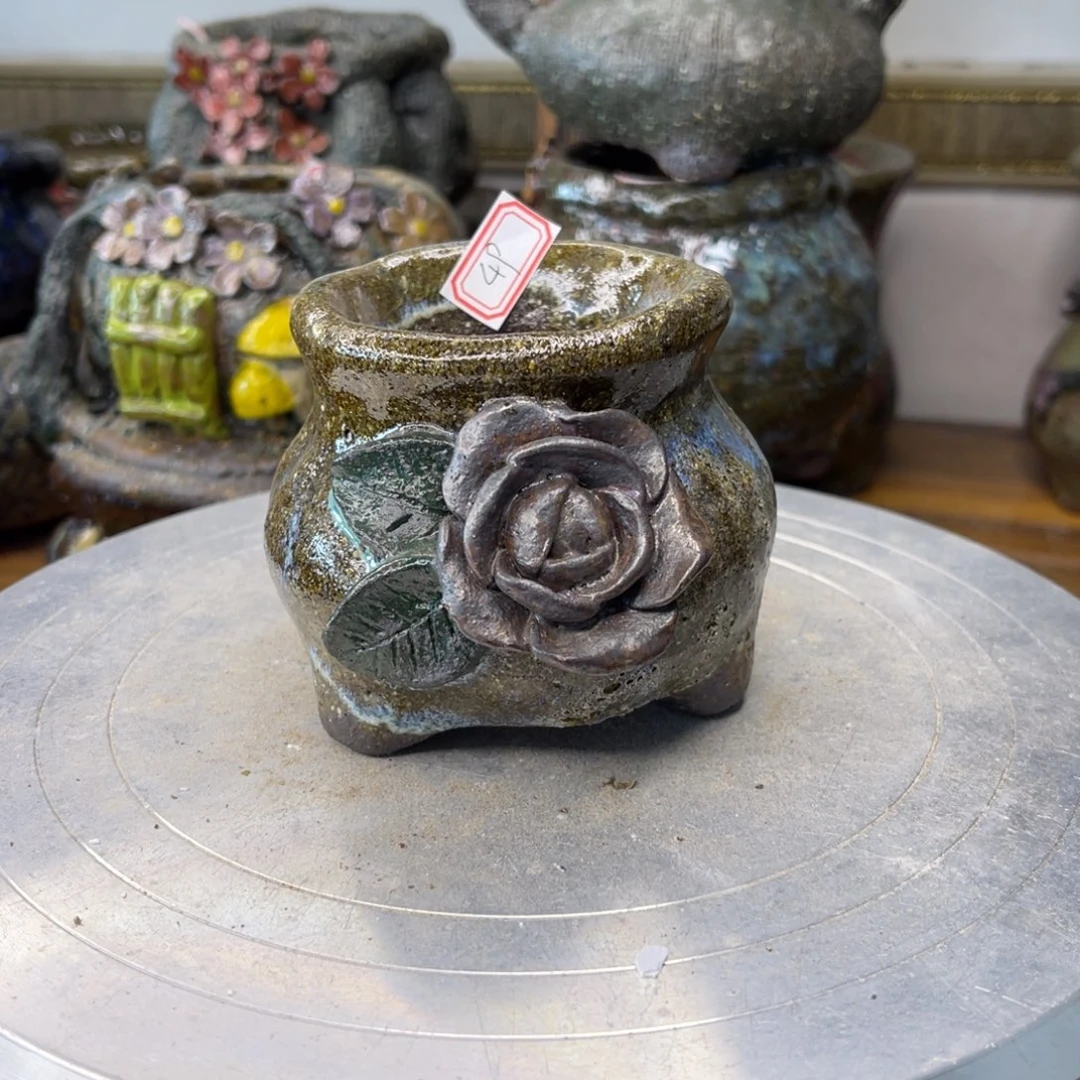 红陶粗砂陶瓷花盆