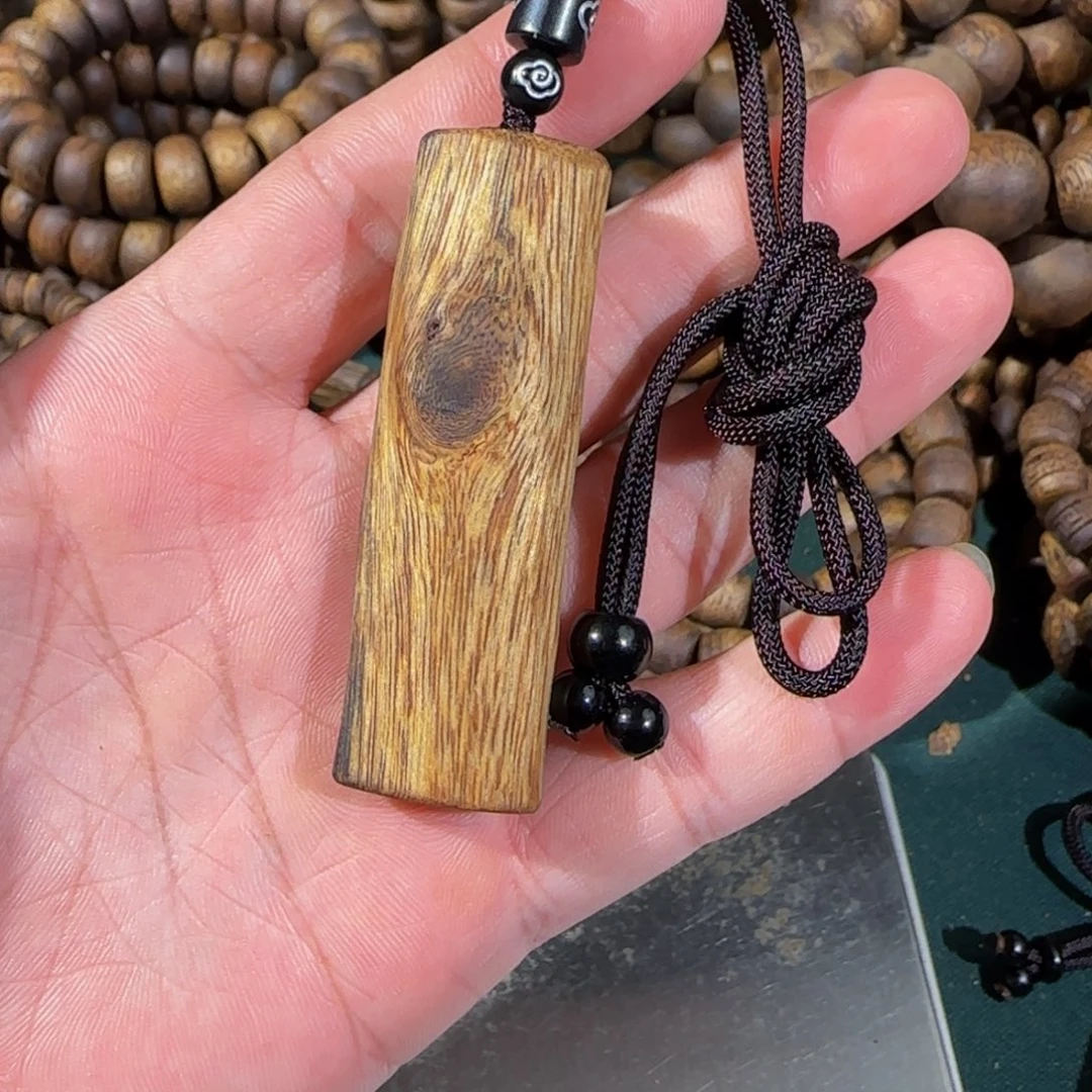 沉香沉香碎屑白棋块料